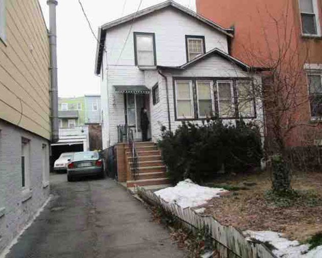 A Picture Showing The 124 Irving St House