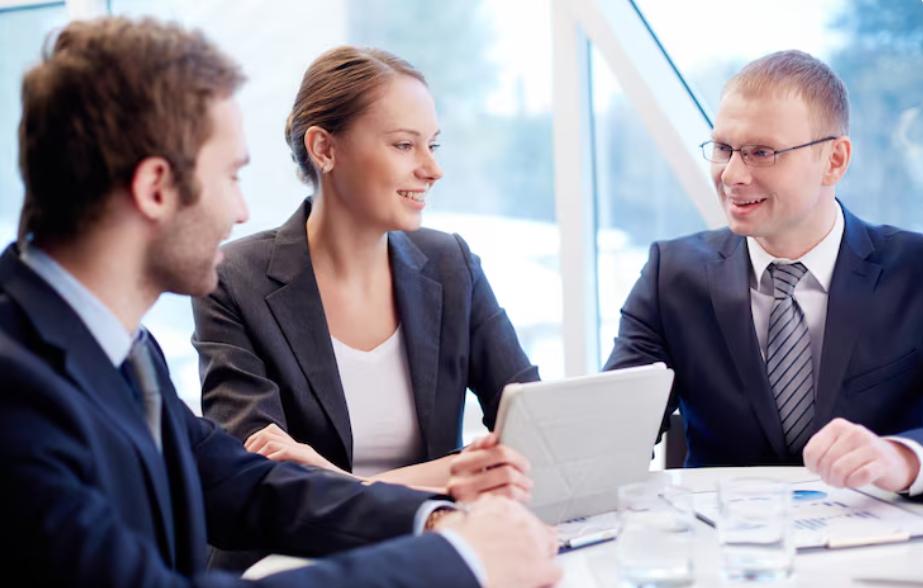 Insula Capital Group team providing fix & flip financing and guidance for Newark investors