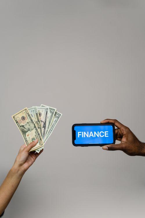 Contrasting cash with the digital finance concept